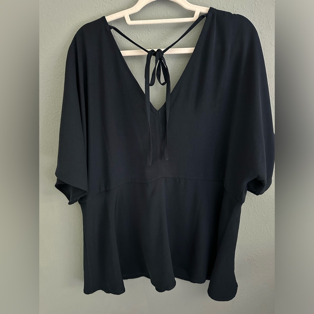 Eloquii V-Neck Kimono Sleeve Top